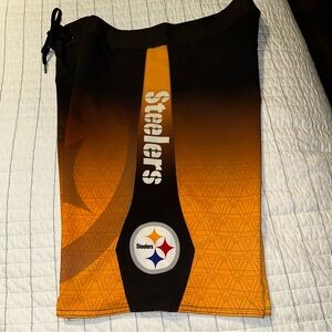 Pittsburgh Steelers‎ Shorts 36 EUC!